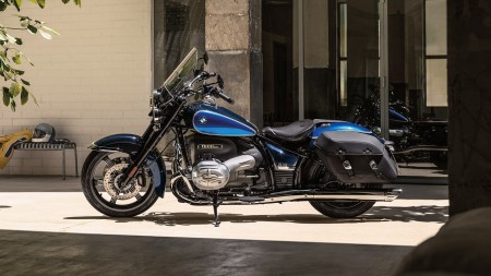 Створіть свій R 18 Classic